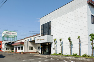 本社外観